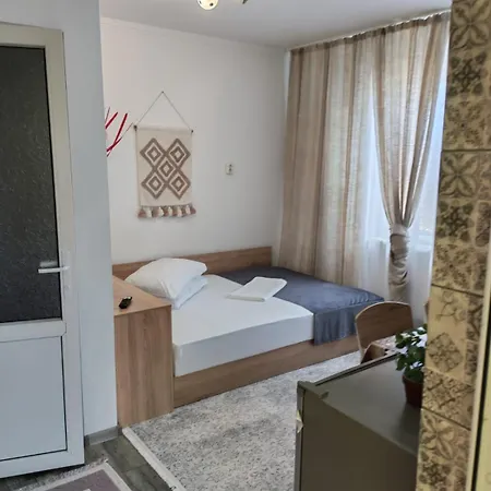 Proprietate Privata Lazu